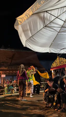 Hari ke-7 Ritual Adat Seblang Olehsari 2024 #seblangolehsari #seblangolehsari2024 #landofosingbanyuwangi #bwi24jam #banyuwangi #seblangbanyuwangi #fyp 