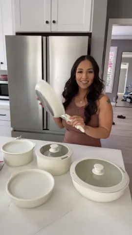 Carote 11 piece removable handle pots & pans set 🍳🥘 @Carote USA #RemovableHandle #Pots #Pans #StoveToFridge #OvenToFridge #NonStick #CreamWhite #WhiteGraniteCollection #TikTokShop #Showcase  
