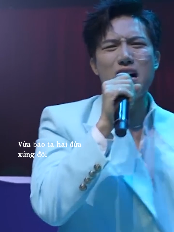 Anh thật ghét cái chốn đông người.. #FanEnt #loveyourself #nhachaymoingay #anhtu #khoalybiet