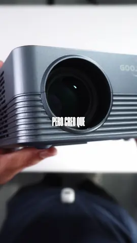 Proyector muy pero MUY ECONOMICO! 😮😨 Su nombre es el GOOJODOQ S1 (link en mi bio)  #proyector #proyectorportatil #cine #cineencasa #projector #projectorscreen #Tech #tecnologia #soydavidleaal 