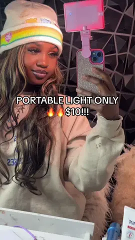 #explorepage #viral #fyp #pretty #wiginstall #wig #influencer #influencers #ambassador #lashes #lashclustersathome #easy#portable##portablelight  