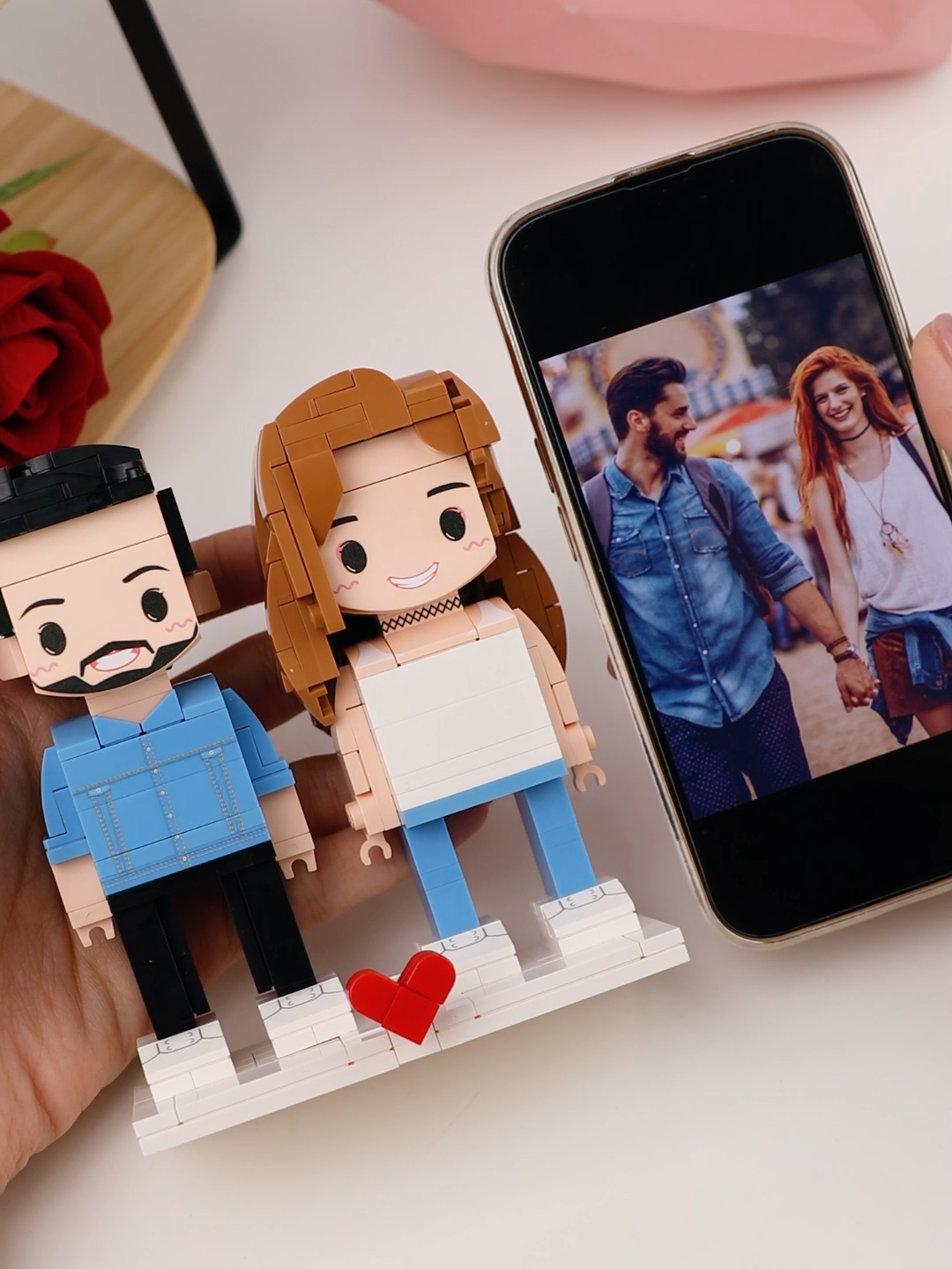 Want to give a Anniversary gift to your boyfriend or girlfriend? The Custom Brickfigures will be your perfect choice. #mycustombrickfigures #brickfigure