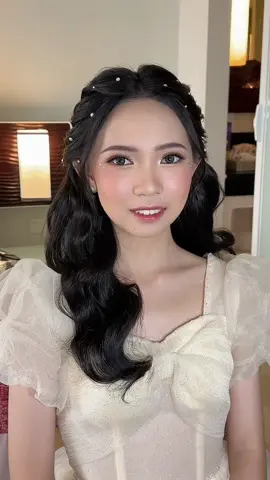 Nadia’s Sweet Seventeen😍❤️✨ Hair by @Devina Delphinia  #lastellamua #muabandung #makeupartistbandung #koreanmakeup #makeuptutorial #makeupsweet17 