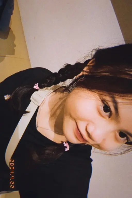 👀
