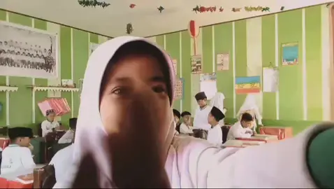 MEMORIES#KELASVI @Salsabila Tome @🪐 @bebee🙀 @tasyaseptia477 @atyy++ @hanji @MFH01 @qianss_🫶🏻 @rahayu🌹🥀🌷 @RUFAIDA @saya manusia :/ @swetyyy♡ @xyz.hanji @@azraxryxz @@nia,Kania 🕊️ @❣️ #fypシ #moots? 