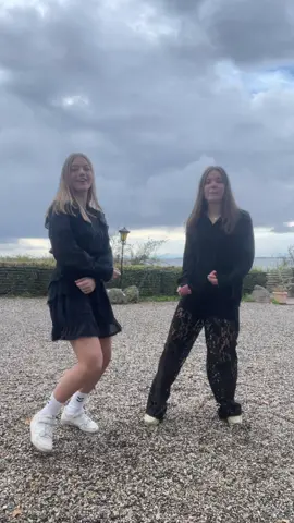 @Caro #fördig #konfirmation #fakebodyy⚠️ #tellyourgirlfriend 