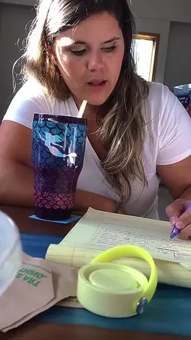 Wife is scared 👻😂 #scarepranks #scarecamchallenge #fail #scarecam #jumpscare #scary #scared #scaring #foryou #fypシ #funny #funnyvideo #failsoftiktok #funnyprankvideo #fails #funnymoments #hahahahahahahaha 