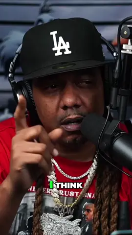 Future & Young Thug Embraced Drake!!! He was Almost Corny🔥#future #youngthug #itsuptherepodcast Discover the untold tale of Future Thug's rise to fame, from on the brink of being called corny to the ultimate cool rapper in the South. Learn how image and power played a crucial role in his success and the influence of Atlanta. #FutureThug #UntoldStory #HipHopTransformation #AtlantaRapScene #ImageAndPower #RiseToFame #CoolRapper #BehindTheScenes #HipHopCulture #MusicIndustry