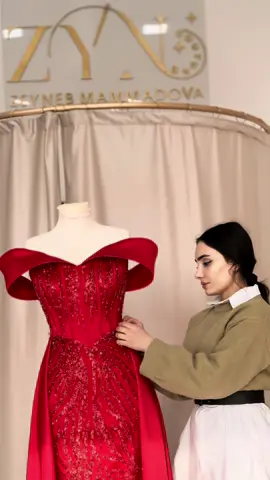 Yeni kolleksiyamızdan qırmızı modelimiz🌹 Kirayesi & satışı mövcutdur. #dress #promdress #keşfet #azerbaijan #nişanmodelleri #fypシ #ziyafetgeyimleri 