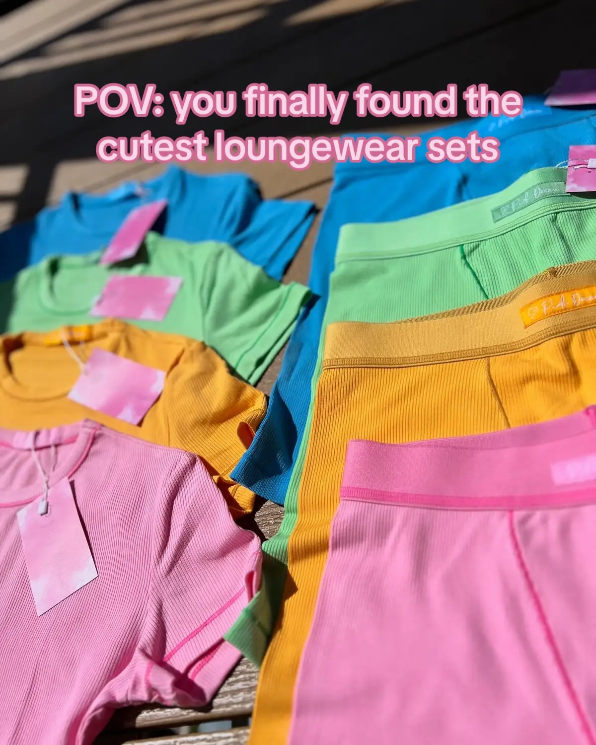 the cutest lounge sets ! @Pink Dream Lounge  #fyp #viral_video #blackgirlluxury #loungeset #loungewear #blackgirltiktok 