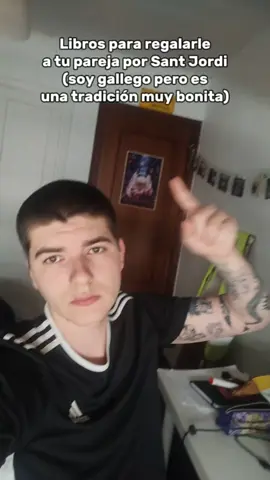 Libros para regalarle a tu pareja por Saint Jordi ig: martin.dolphin #santjordi #libro #SantJordi2024 #humor #viral #diadellibro 