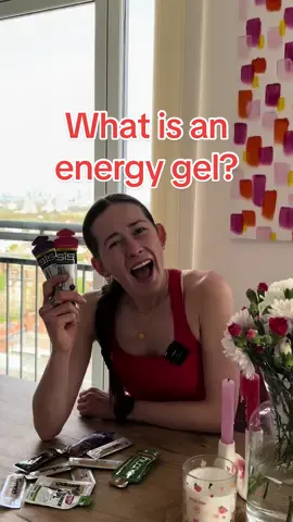 Energy gels have historically had a bad reputation. They’re a texture we’re not used to, can upset your stomach and generally it’s a pretty alien feeling to be eating and running when you first start needing to.  The point of an energy gel is to keep your blood sugar levels topped up and provide fuel to your muscles when you are exercising for an extended period of time.  Lots of people choose energy gels because they are a convenient and socially acceptable way to take on fuel during a run. They’re easy! Alot of these gels are a mixture of glucose and fructose which allows your body to take on the maximum amount of carbohydrate possible. An old school thought was a ratio of 2:1 glucose to fructose was idea to allow max absorption, however it can also give you max stomach upset….  Which is why now it is generally considered more advantageous to have a ratio of 1:0.8- which is why tempo has this! But it’s not all about energy gels, you can try sweets, dates, carbohydrate drinks or bananas! If you want to know more about how these sugars are absorbed, check out my last video and stay tuned to learn more about WHEN in your run you should be fuelling! #marathontraining #marathon #runner #Running #sportsscience #nutrition #CapCut 