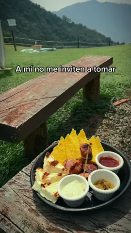 Ahhh si, todo sea por comer bien rico 😅😋🫶🏻 . . . #jericoantioquia #jerico #restaurantejerico #parapentejerico #paraglidingcolombia #hotelenjerico #comerenjerico #restaurantejerico #quehacerenjerico 
