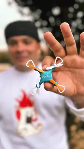 El Minidrone mas pequeño del Mundo! #gatgets #gatgets2024 #drone #minidrone #aliexpress #amazon #alibaba #tiktokmehizocomprarlo #migbby 