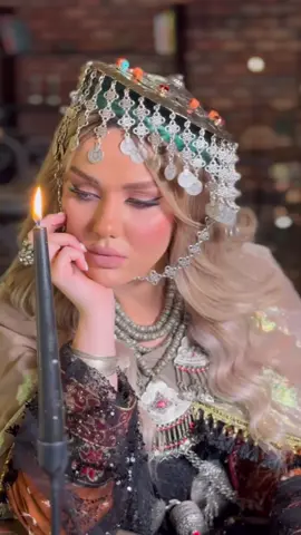 سنين ومرت زي الثواني في حبك أنت #مجرد________ذووووووق🎶🎵💞 #اكسبلورexplore #تصميمي❤️ #حركة_إكسبلور #foryoupage #tiktokindia #fypシ゚viral #foryou #tiktok #fyp #🤍 