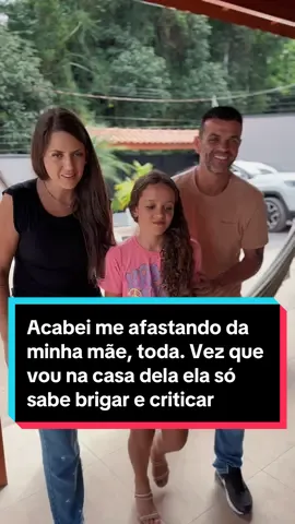 Acabei me afastando da minha mãe, toda. Vez que vou na casa dela ela só sabe brigar e criticar eu e meus filhos! #tiktok #tamarakastroo #novelinhastamaraepaulo #tamara 