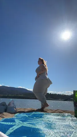 Sometimes I forget how blessed I am to live in such a beautiful place #bc #canada_life🇨🇦 #Summer #blue #plussize 