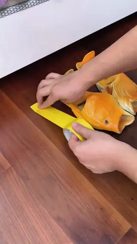 Double Sided Tape Heavy Duty Strong Wall Adhesive Strips with Fiberglass Mesh No Stains Removable Clear Tape 5CM Wide Universal Decor Carpet scotch Tape #网格双面胶＃双面胶 #tiktokmademebuyit #tiktokshopsgsale #createtowin #foryou #foryourpage #fyp #好物分享 