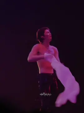 { Cr x @cccatnip_ @khunpatt55 @PPYY_PP @mybabe }  #ppnaravit @ppnaravit 