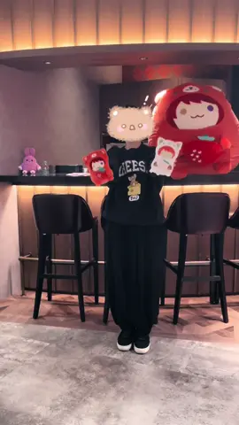 画面に莉犬くんは何匹いるでしょう！！🐶