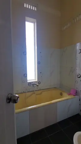 Info Kamaran bathub murah 100k Rekomendasi Villa di pecalukan,Tretes bisa langsung klik link yang ada di bio  Rekomendasi villa Di Tretes Villa Kamaran Anggraini Genengsari Gg7  #villamurah #villatretes #kamaran #fyp #pasuruan #xyzbca #tretes #kotadingin #bathup 