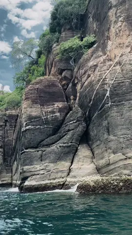 Trincomalee | Sri Lanka 🇱🇰 #srilanka #trincomalee #capcut #trending #fypシ゚viral #fyppppppppppppppppppppppp #relax #nature #srilankan_tik_tok🇱🇰 #bestdestinations #trincoboys #travel 
