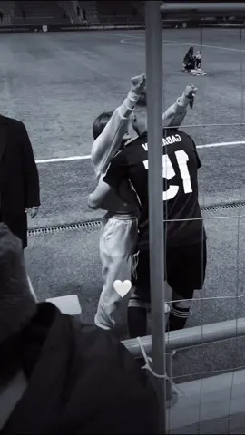 #football #wags #footballtiktok #footballedit #couple #couplegoals 
