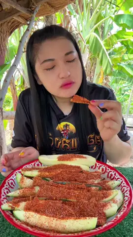 Mukbang Mangga Mudah  #rujak #rujakmangga #rujakmanggamuda #rujakthailand #rujakviral #rujakbuah #rujakndower #mukbangrujak #mukbang #asmr #mukbangasmrfoods #fyp #tiktokvirall #viral #trending   #eatingshow #fypシ #eatmukbang🌶 