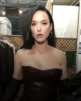 não vou namorar... #katyperry #katycats #katy #naovounamorar #viral #rio #edits #rockinrio #funk #brasil #music #katyperryfan #katycat #woman #editbr #funk 