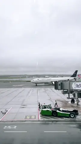 تصويري مطار اسطنبول  #تركيا #طرابزون_تركيا🇹🇷 #الهلال #تصميم #تصوير #your_coffee 