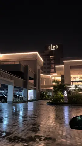 📍Glee nairobi they dont allow photos though #fyp #hadiyada_nolasha #somalitiktok 