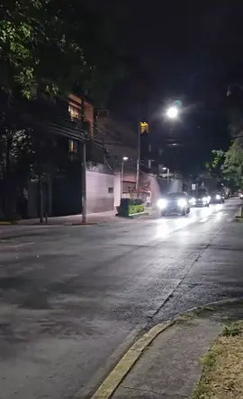 A la vida ayque apostarle y batallarle para no ser del montón. #blindado #chevroletsuburban2022 #escoltas #seguridadpersonalizada #seguridadyprevencion #viral💰💸💰💸💰💸💰💵💵 #viralvideo #parati #fypシ 