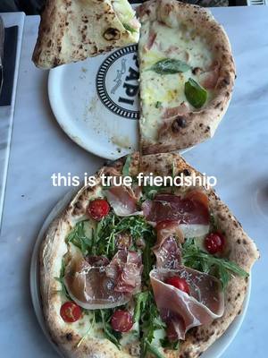 sharing is caring 🍕✨