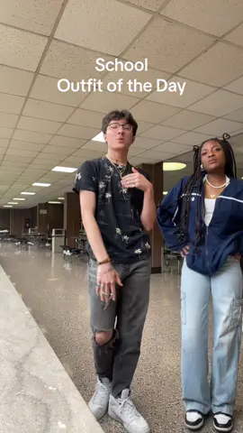HOLD UP THIS SONGS A BOP #OOTD #outfitideas #outfitoftheday #fyp #blackgirltiktok #blackgirlfashion #outfitinspoblackgirl #blowthisup #outfitideas #blueoutfit #schooloutfit #schooloutfitinspo #schoolhairstyles @Micaiah #fypage #foryoupage #fashioninspo #outfitinspiration 