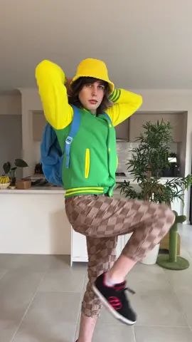 ready for our bestie hangout                                      ib: @haley sharpe 