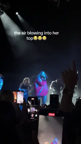 TRIGGER WARNING FLASHING LIGHTS ⚠️#tatemcrae #manchester #babytatie❤ #thinklatertatemcrae 