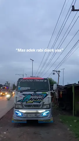 Dungo seng apik kanggo awakmu dek🙏🏻 #fyp #fypシ #drivermuda #truktangkipacet #cantermaniaindonesia #satru2 #dennycaknan 