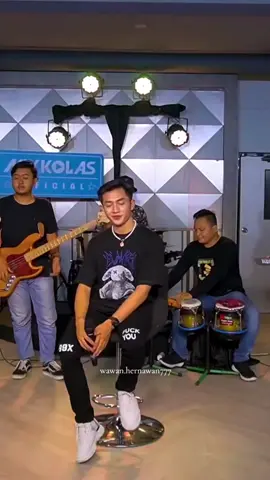 Jogja Istimewa - Mikkolas #jogja24jam #trending #beranda #fyp #fypシ #viral #bcaxyz #soundviral #jowopride #jogjaistimewa 