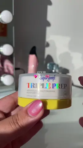 grwm!! 💝 lets get to 7k!! #preppy #preppyaesthetic #aesthetic #soldejaniero #soldejaneiro #skincareproducts #skincare #beauty #skincareroutine #makeup #skincaretips #glowrecipe #drunkelephant #drunkelephantskincare #grwm #getreadywithme 