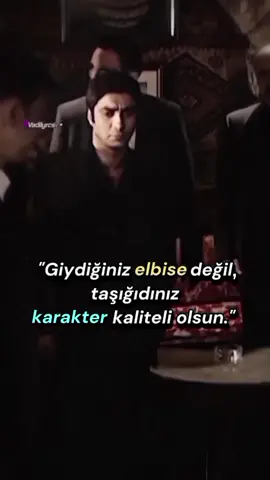 Taşıdığınız karakter kaliteli olsun 👋🏻🕊️ #kurtlarvadisi #polatalemdar #polatalemdarracon #raconsözler #raconsahneleri #karakter #kaliteli #enbüyük #kardeş #keşfett #keşfet #fyp #kv #keşfetbeniöneçıkar 