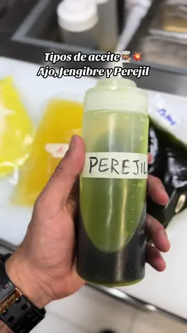 Tipos de aceite que usamos en el restaurante😎👨🏽‍🍳🏔️🔥 #Oil #Aceites #Cheflife #CapCut 
