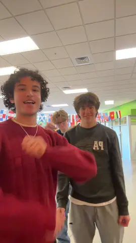 #fyp #trio #alvinandthechipmunks @LogabaGu @jonah 