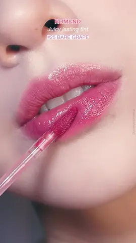 Introducing rom&nd Juicy Lasting #25 Bear Grape! 💄  Achieve juicy, vibrant lips with this long-lasting tint. The Bear Grape shade offers a beautiful purple hue, perfect for adding a pop of color to your look. Suitable for all ages and skin tones. Get ready to make your lips shine! #romand #romandph #Koreanmakeup  #makeup #juicylasting #romandtint #Liptint Set Of 10 