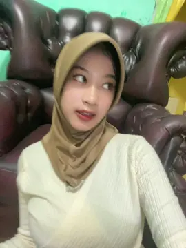 follow akun baru @seczarasfraa 