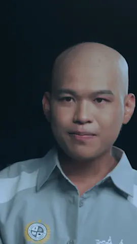 “Lớn lên chi nhanh để cho hai ta gặp nhau chỉ cúi đầu, khoảng cách là gì hỡi người ơi” #LongNonLa #TamGiao #LNL #SoundsOfVietnam #NewMusic #VieNETWORK 
