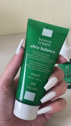 Quer encontrar a hidratação com textura perfeita? Então é hora de conhecer essa dupla da família Balance Cream 🤍 hidratante facial Ultra Balance + Sérum 100% Hemiesqualano entregam absorção e mega hidratação! Vem fazer parte do #TimeMakeMore #MakeMore ✨ #hidratação #skincare #balancecream 