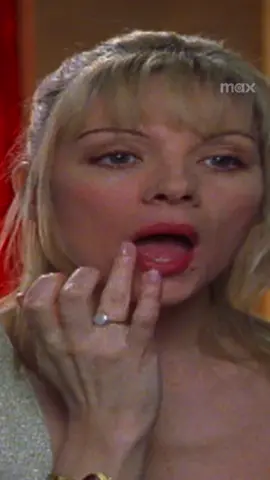 Season 4 Samantha would handle this so differently #SexAndTheCity #HBO #SamanthaJones #KimCattrall @HBO 