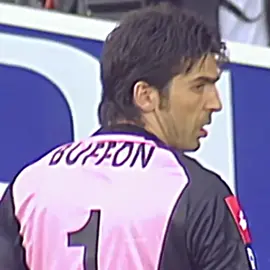 O melhor goleiro da história ☠️🇮🇹 #buffon #juventus #futebol 