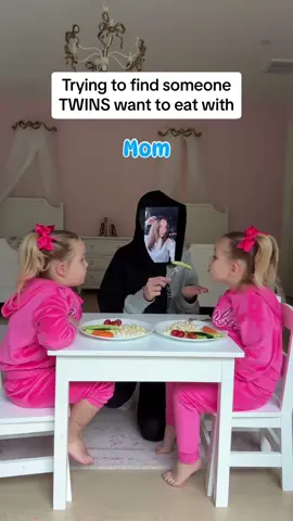 Can you tell who’s twins favorite without lookig till the end 👀😅 #twins #toddlers #fyp 