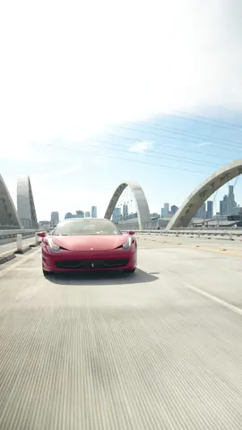 Art in motion. 2011 Ferrari 458 Italia. #458Italia #ferrari